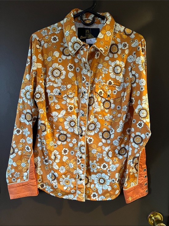 Wrangler Tops - Wrangler X Leon Bridges retro Western
Button-Down Shirt women’s M